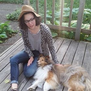 Meet your Posher, Julie